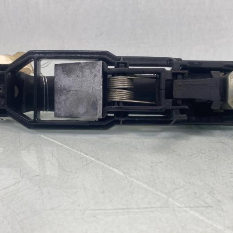 Poignee porte avant droit MERCEDES CLASSE M 163 Photo n°3