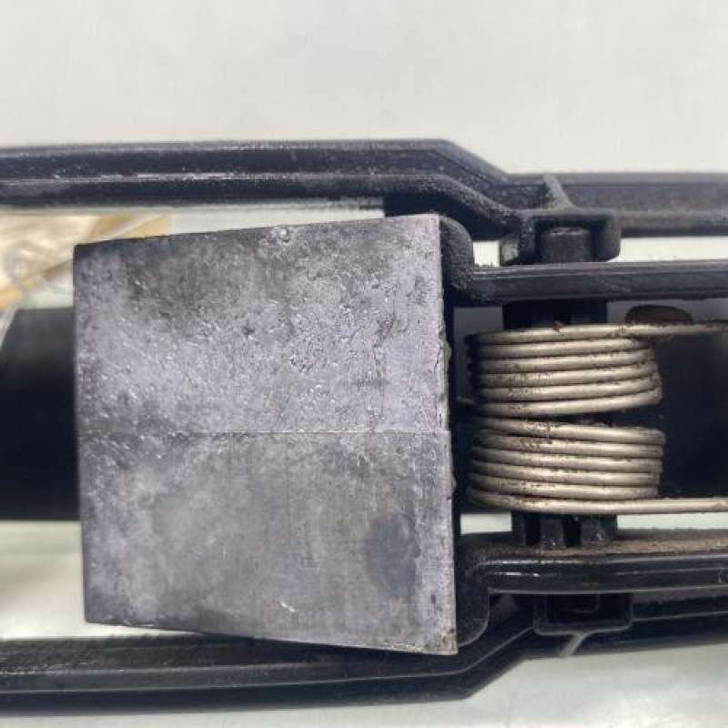 Poignee porte avant droit MERCEDES CLASSE M 163 Photo n°4