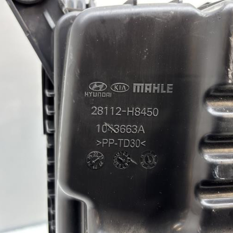 Boitier filtre a air KIA STONIC Photo n°8