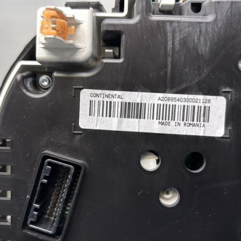 Compteur SUZUKI SWIFT 4 Photo n°8