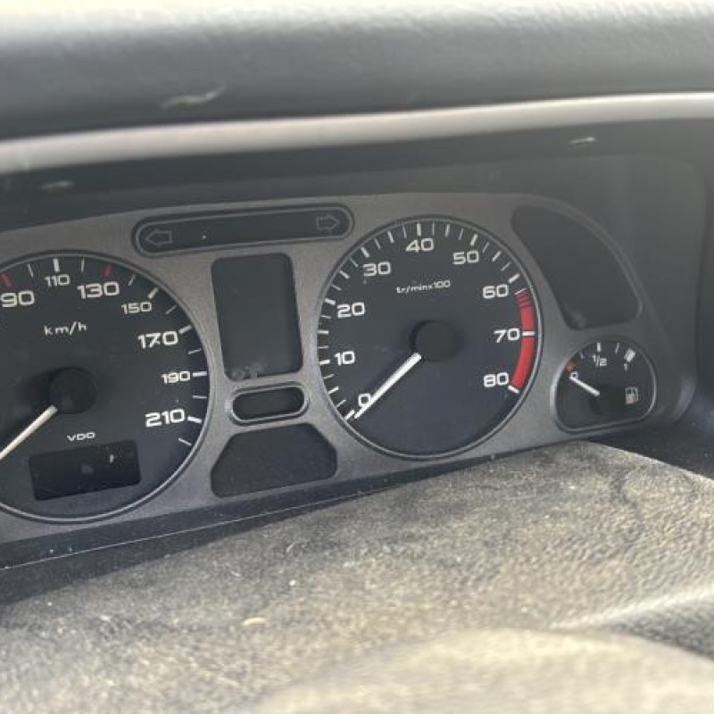 Compteur PEUGEOT 306 Photo n°16