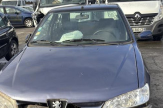 Reservoir essence PEUGEOT 306