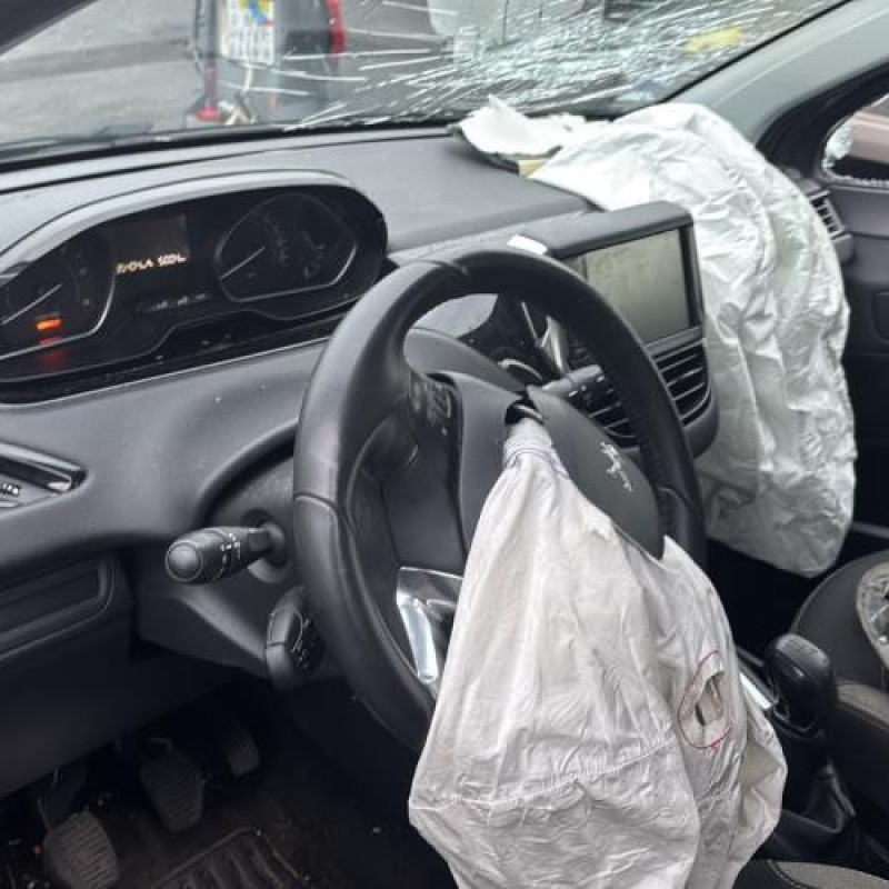 Boitier filtre a air PEUGEOT 208 1 Photo n°13