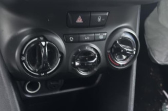 Boitier filtre a air PEUGEOT 208 1