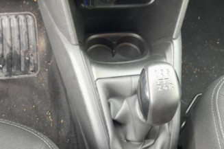 Boitier filtre a air PEUGEOT 208 1