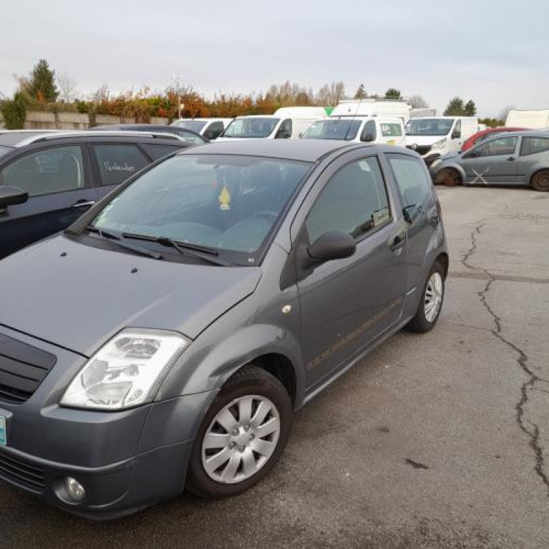 Reservoir essence CITROEN C2 Photo n°1