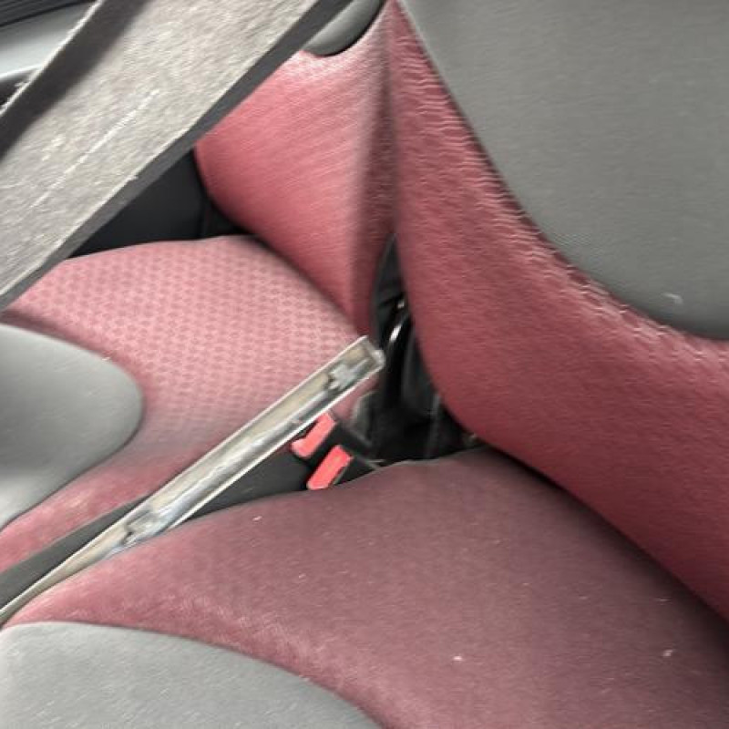 Reservoir essence CITROEN C2 Photo n°15