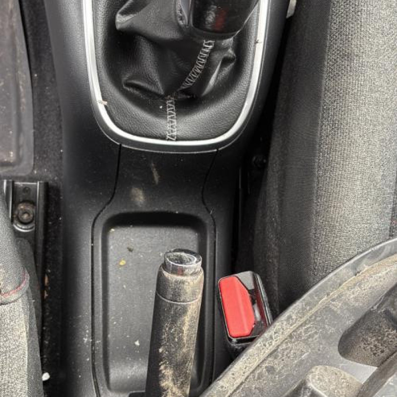 Bas de caisse gauche CITROEN C3 3 Photo n°13