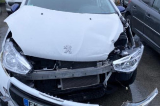 Levier de vitesses PEUGEOT 208 1