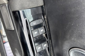 Bas de caisse gauche CITROEN C3 3