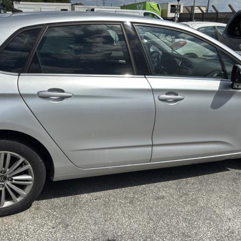 Traverse inferieure CITROEN C4 2 Photo n°6