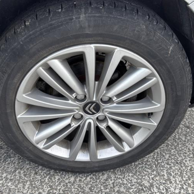 Traverse inferieure CITROEN C4 2 Photo n°19