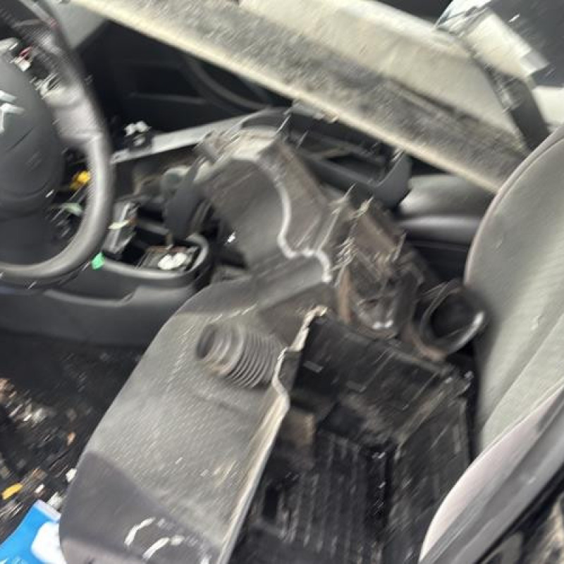 Traverse superieure CITROEN C4 1 Photo n°10