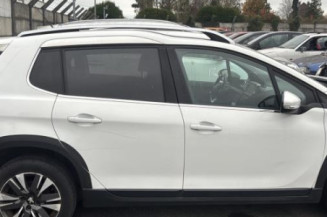 Levier de vitesses PEUGEOT 2008 1