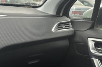 Levier de vitesses PEUGEOT 2008 1