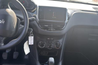 Levier de vitesses PEUGEOT 208 1