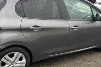 Levier de vitesses PEUGEOT 208 1