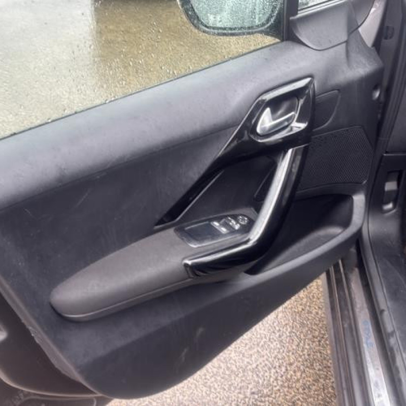 Levier de vitesses PEUGEOT 208 1 Photo n°9