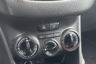 Levier de vitesses PEUGEOT 208 1