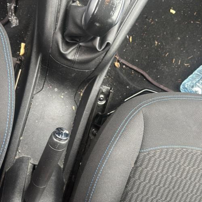 Levier de vitesses PEUGEOT 208 1 Photo n°18