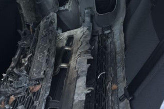 Bas de caisse gauche CITROEN C3 3