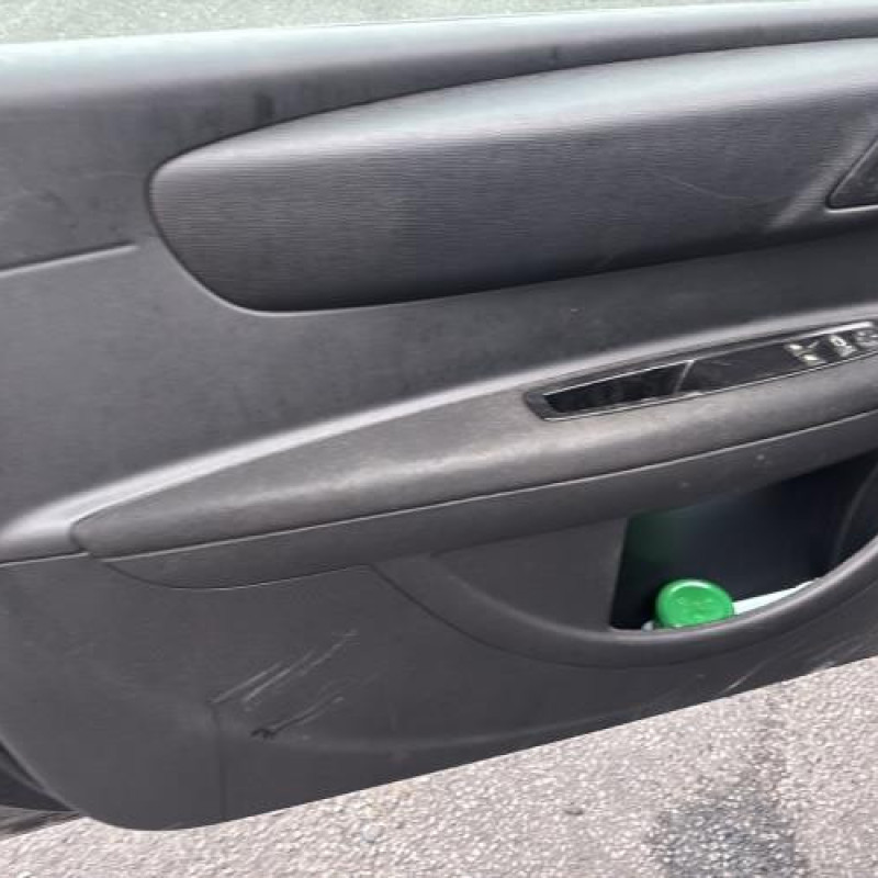 Traverse superieure CITROEN C4 1 Photo n°20