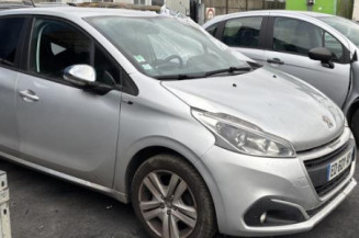 Levier de vitesses PEUGEOT 208 1