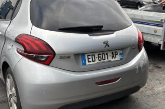 Levier de vitesses PEUGEOT 208 1