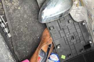 Levier de vitesses PEUGEOT 208 1