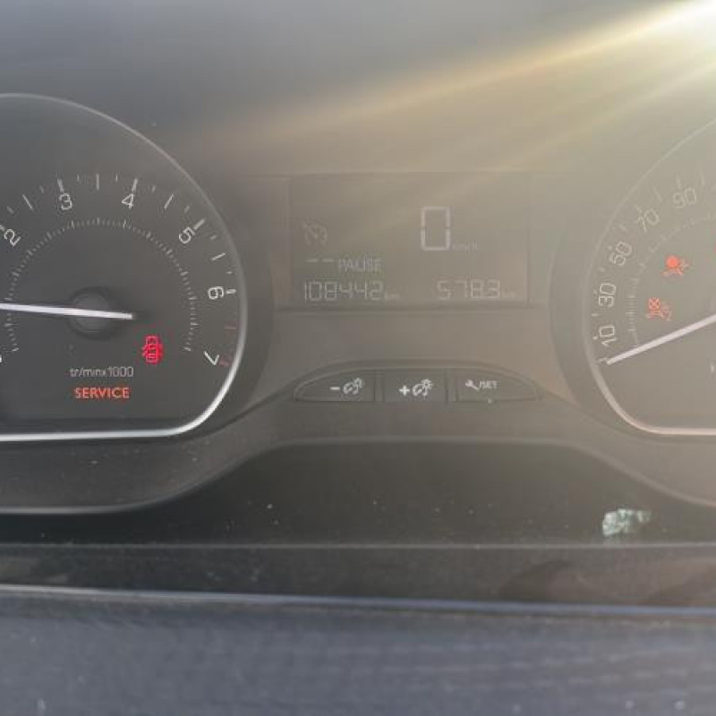 Levier de vitesses PEUGEOT 208 1 Photo n°17