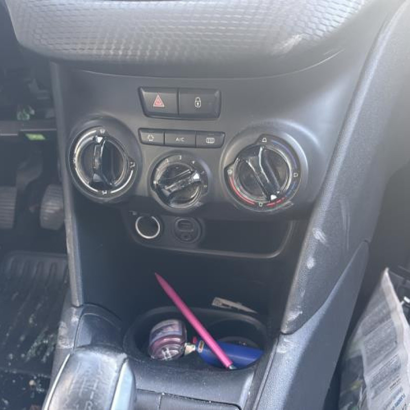 Levier de vitesses PEUGEOT 208 1 Photo n°20