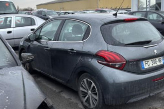 Levier de vitesses PEUGEOT 208 1