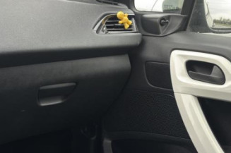 Levier de vitesses PEUGEOT 208 1