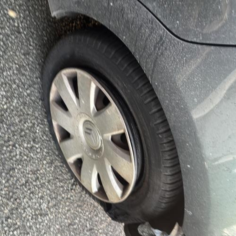 Traverse superieure CITROEN C4 1 Photo n°20