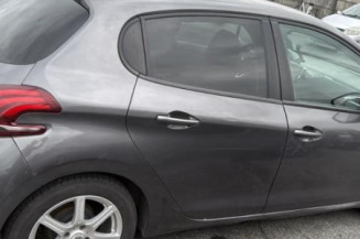 Levier de vitesses PEUGEOT 208 1