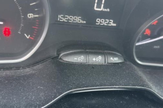 Levier de vitesses PEUGEOT 208 1