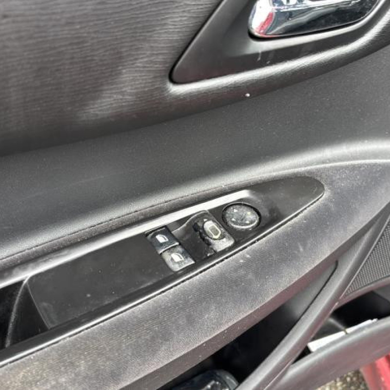 Traverse superieure CITROEN C4 1 Photo n°10