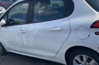 Levier de vitesses PEUGEOT 208 1