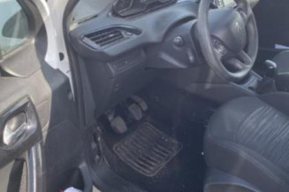 Levier de vitesses PEUGEOT 208 1