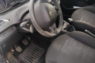 Levier de vitesses PEUGEOT 208 1