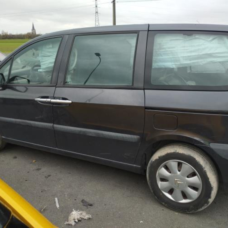 Etrier arriere droit (freinage) CITROEN C8 Photo n°6