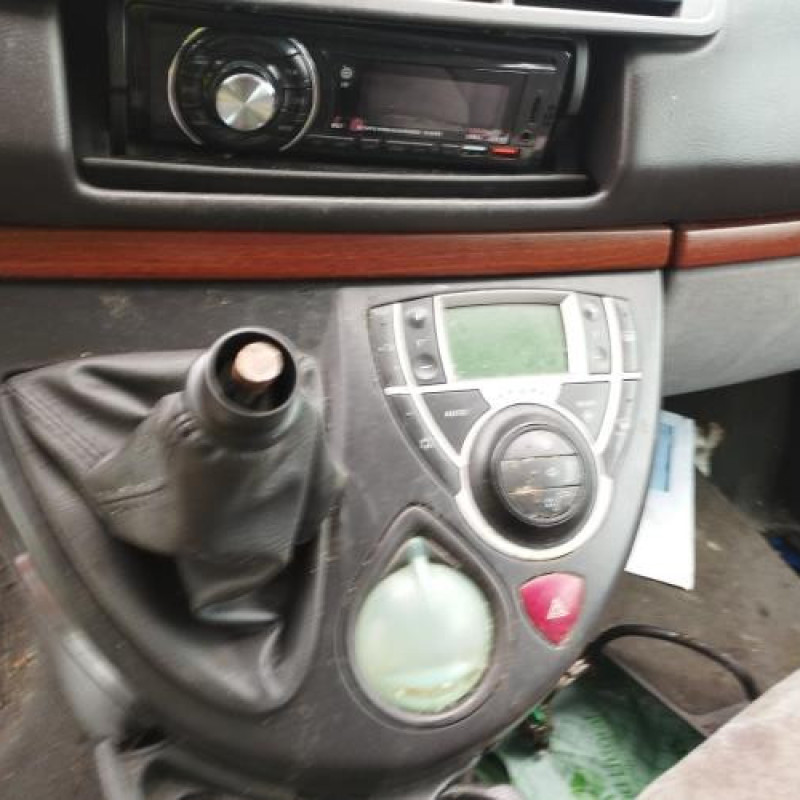 Etrier arriere droit (freinage) CITROEN C8 Photo n°15