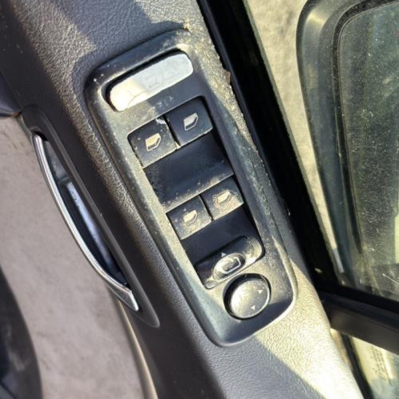 Etrier arriere gauche (freinage) PEUGEOT 807 Photo n°11