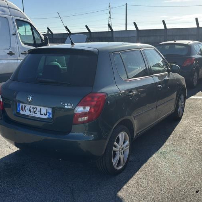 Pivot de moyeu avant gauche SKODA FABIA 2 Photo n°3