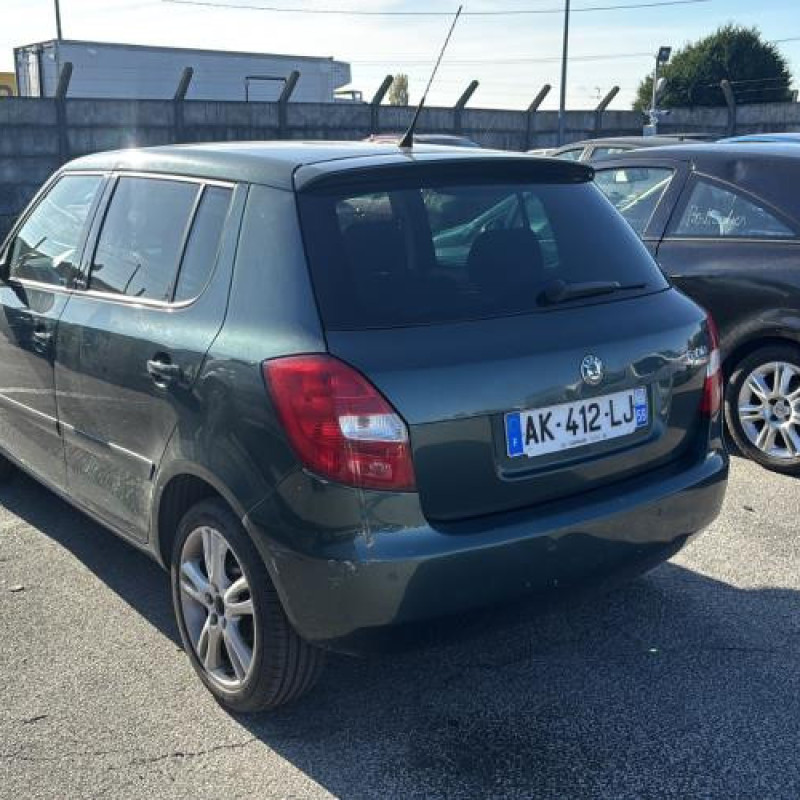 Pivot de moyeu avant gauche SKODA FABIA 2 Photo n°5