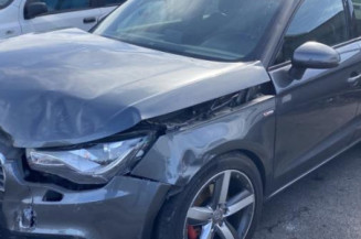 Pivot de moyeu avant gauche AUDI A1 1 Photo n°1