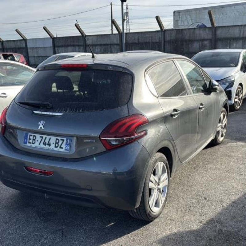 Boite de vitesses PEUGEOT 208 1 Photo n°4