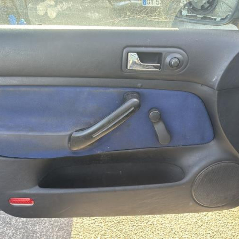 Aile avant droit VOLKSWAGEN GOLF 4 Photo n°14
