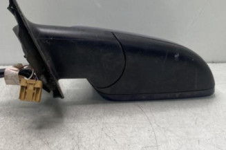 Retroviseur gauche VOLKSWAGEN POLO 4