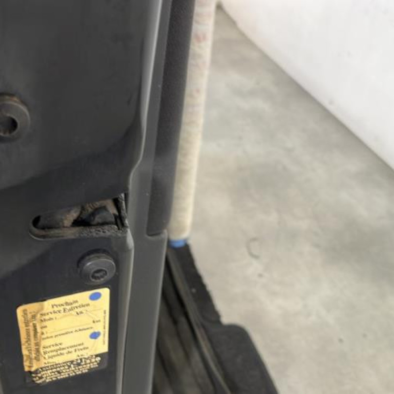 Porte avant gauche VOLKSWAGEN POLO 4 Photo n°5